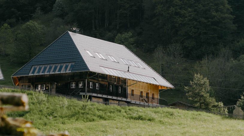 plush74 black forest house 1650 1