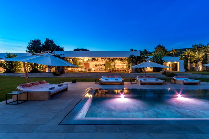 plush74 boundless nature villa 68