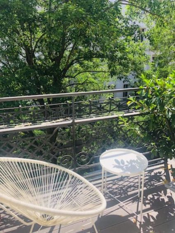 plush74 bright apartment west berlin 18(1)