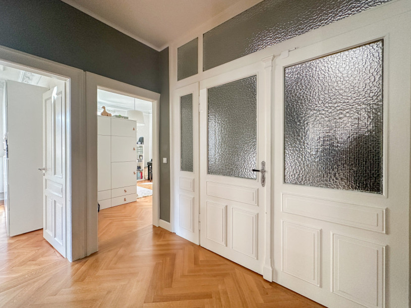 pluche74 licht design appartement stuttgart 13