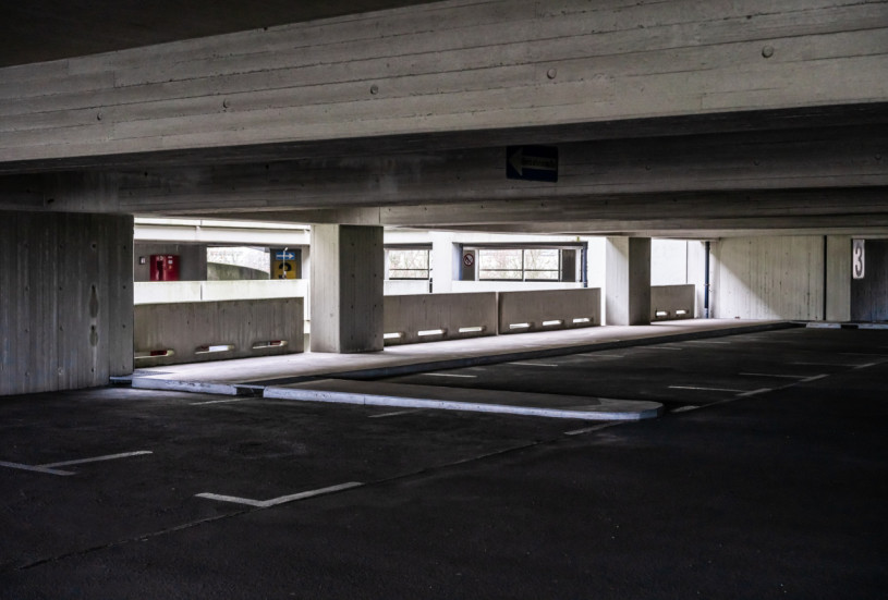 peluche74 parcheggio brutalista berlino 16 (1)