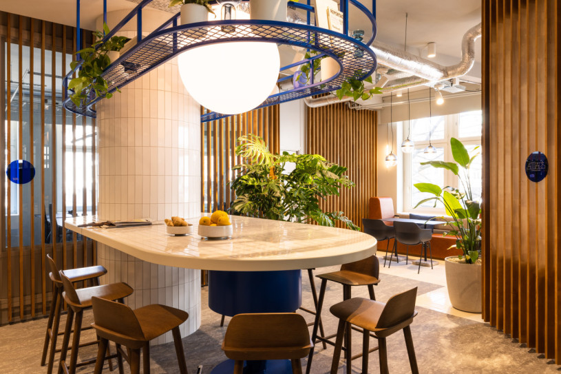 plush74 central workspace charm 11(1)