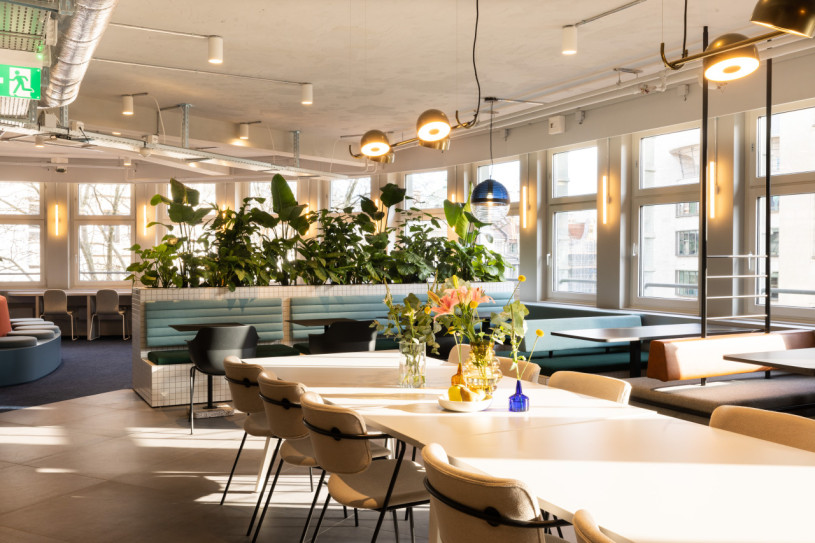 plush74 central workspace charm 20