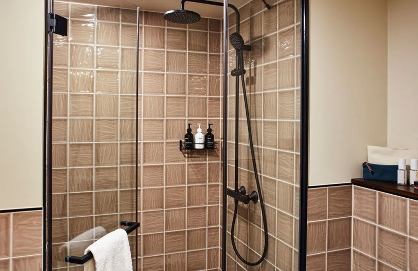 plush74 charlottenburgs elegant modern retreat 22