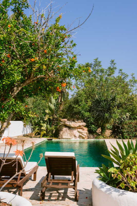 plush74 charming ibiza pool villa 18