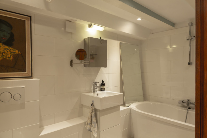 plush74 classic canal house location amsterdam 21