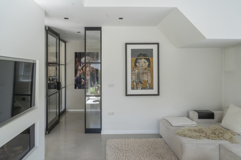 plush74 clean modern villa laren 18