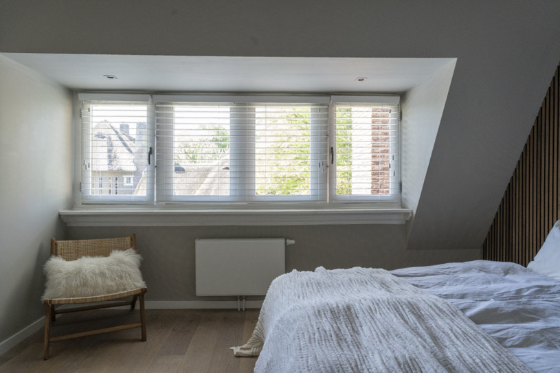 plush74 clean modern villa laren 23