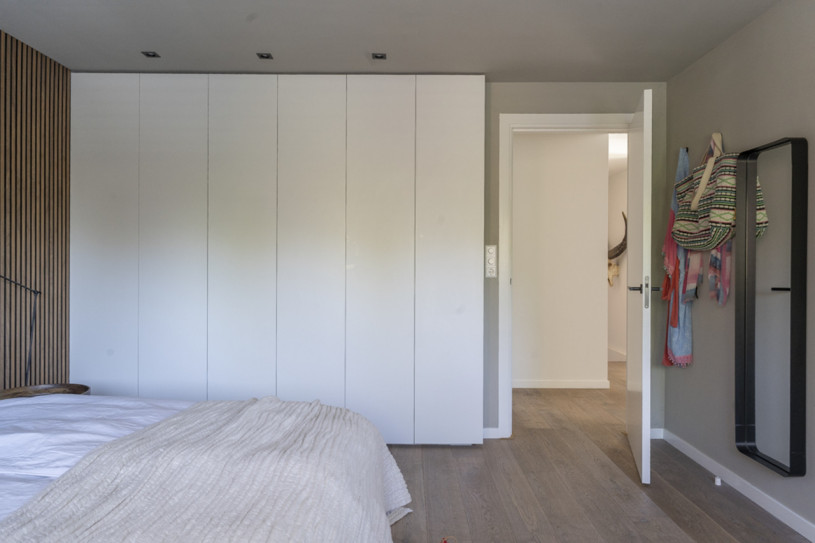 plush74 clean modern villa laren 24