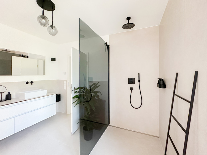 plush74 sauberes weißes Haus 9