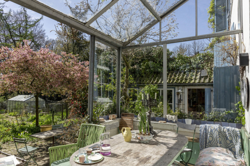 plush74 colorful privat home heelsum 82