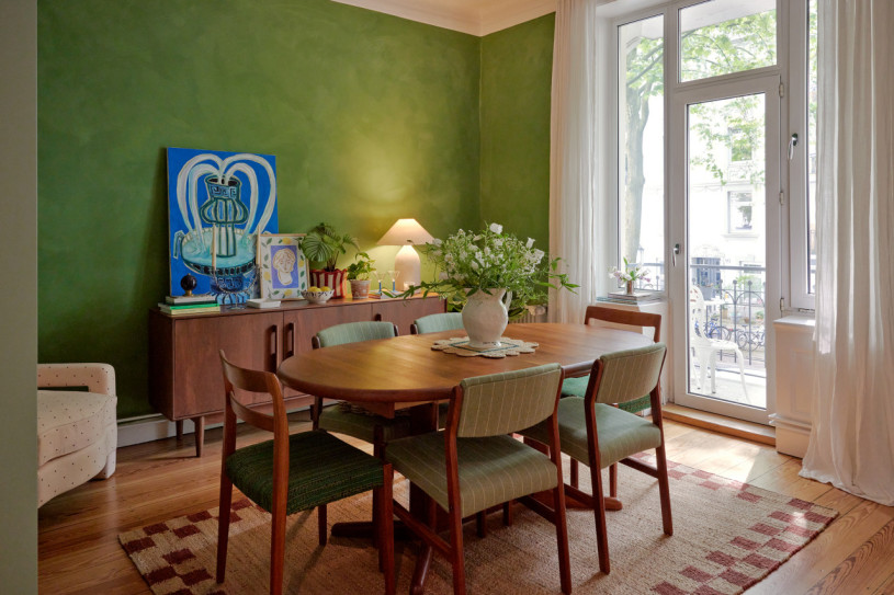 plush74 colourful hamburg apartment 2