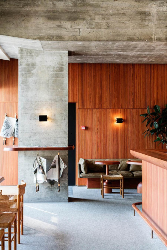 plush74 concrete wood bar 4