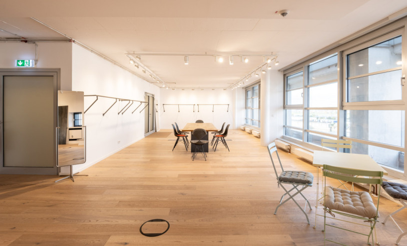 plüsch74 kühler hafen ausstellungsraum 3