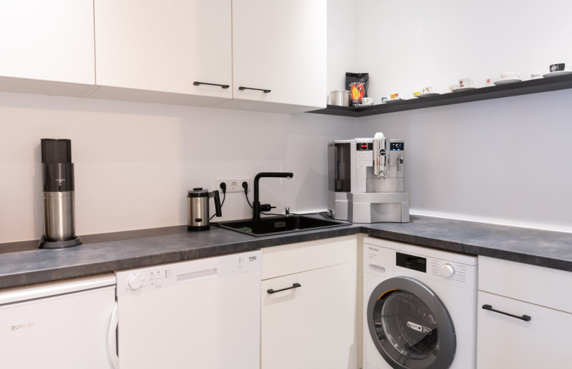 plüsch74 kühler hafen ausstellungsraum 7