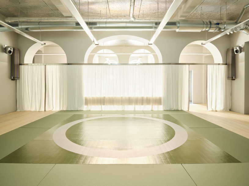 plush74 design sports studio 1