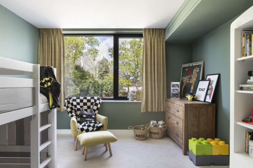 plush74 esher location house 26