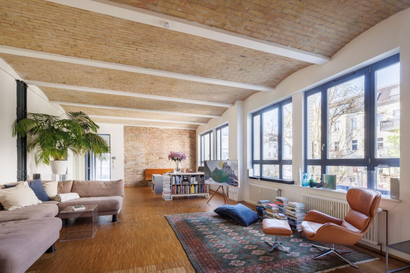 plush74 factory courtyard loft 1(1)