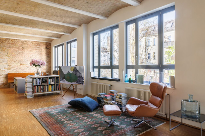 plush74 factory courtyard loft 12