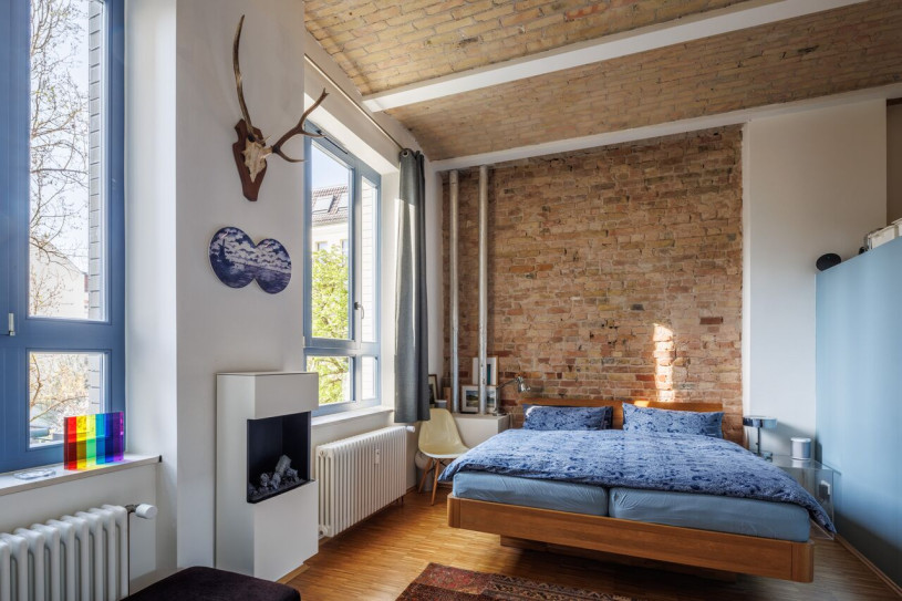 plush74 factory courtyard loft 6