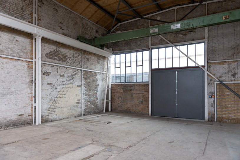 plush74 film photo event location berlin germany industrial brutalism 65