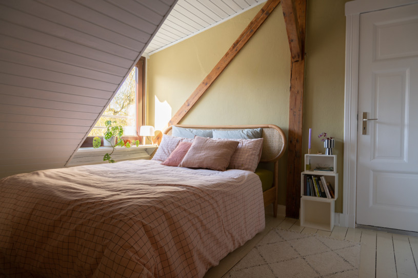 plush74 film photo event location germany hamburg apartment interiordesign 11