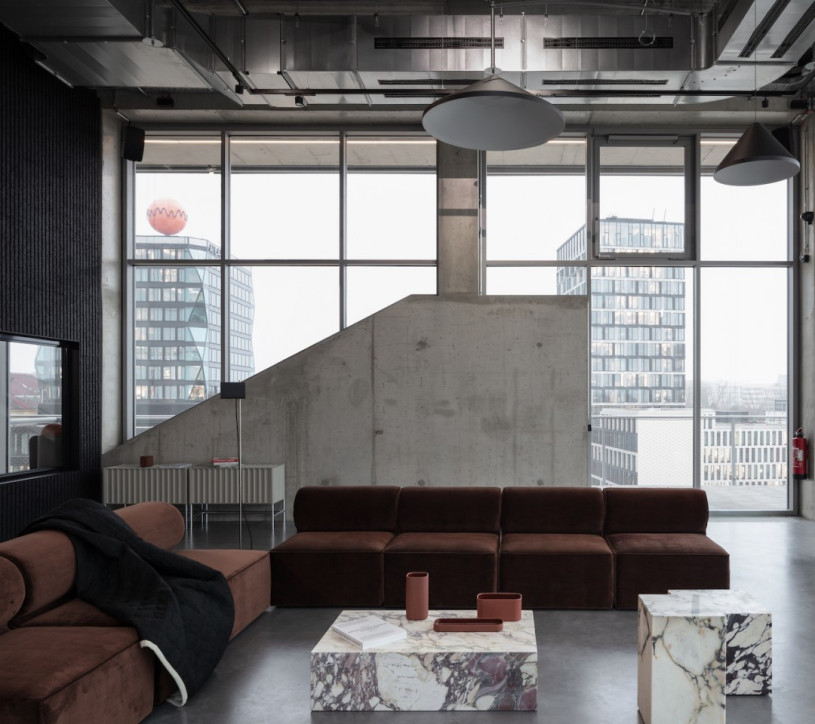 plush74 film foto event location deutschland münchen rooftop kitchen sports suite 12