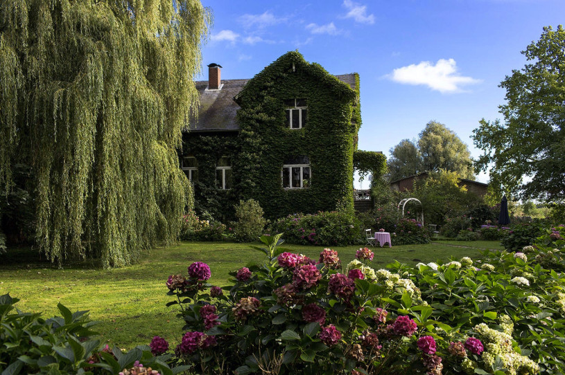 plush74 film photo event location germany niedersachsen farmhouse 1
