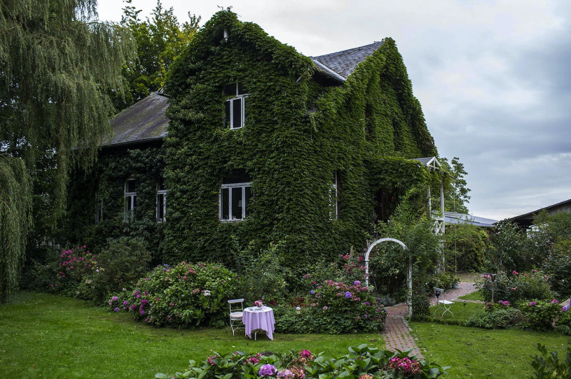 plush74 film photo event location germany niedersachsen farmhouse 2