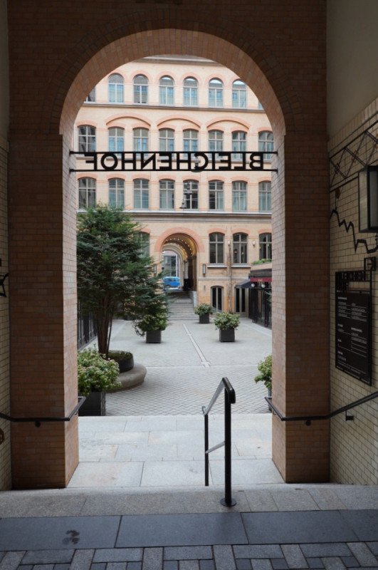 plush74 film foto veranstaltungsort hamburg deutschland strassen bleichenhof17