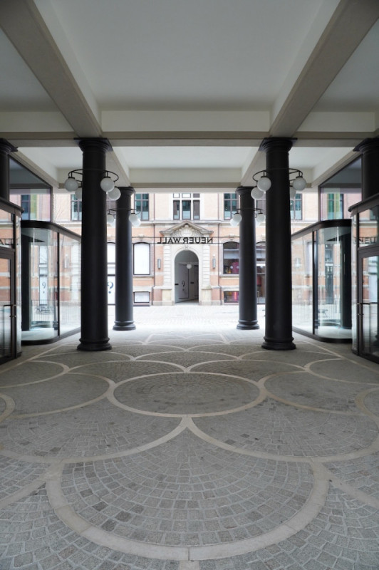 pluche74 film foto evenement locatie hamburg duitsland straten palishof13