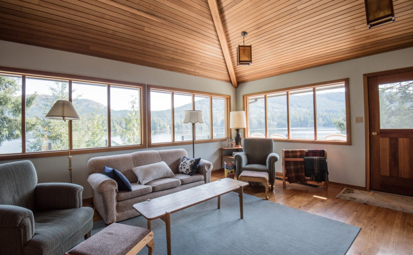 plush74 film photo event location lakefront lakehouse unique bc canada 23