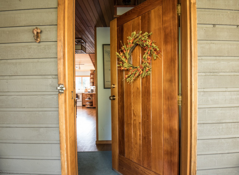 plush74 film photo event location lakefront lakehouse unique bc canada 37