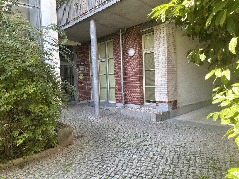 plush74 film photo event locations artist loft canvas berlin germany 136