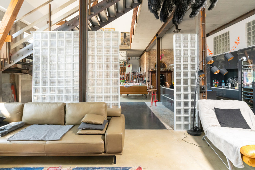 pluche74 film foto schieten locatie scouting schuur natuur platteland loft appartement12