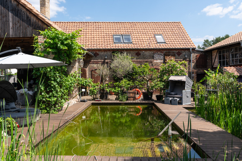 pluche74 film foto schieten locatie scouting schuur natuur platteland loft appartement46