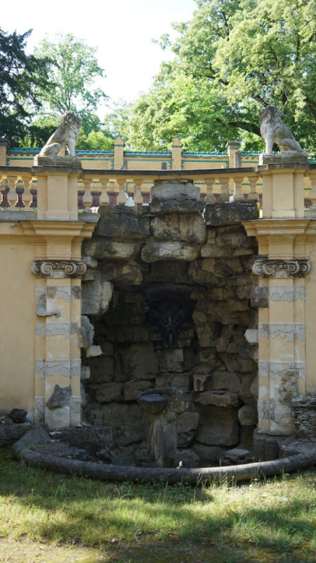 plush74 film photo shooting location scouting berlin area potsdam villa luxury garden historic71