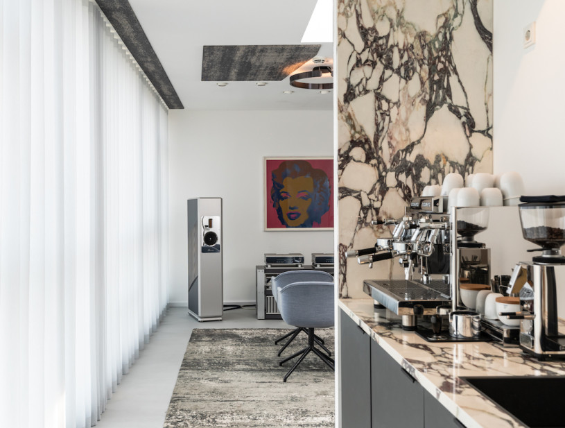 plush74 film photo shooting location scouting event space berlin penthouse35