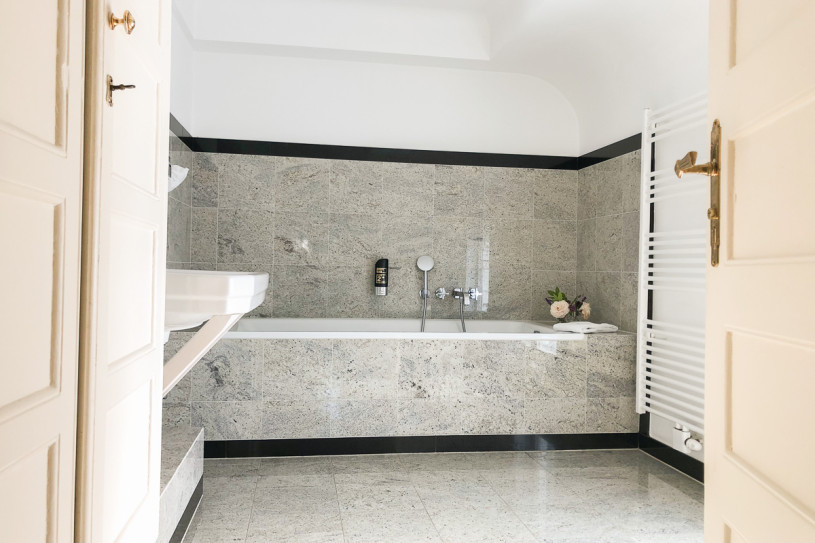 plush74 garden castle 12