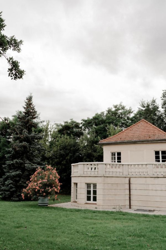 plush74 garden castle 30