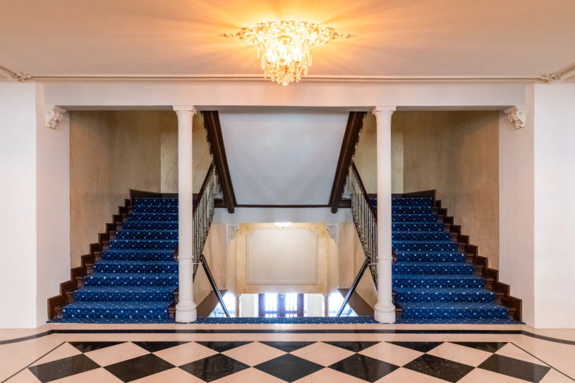 plush74 grand history hotel 30 (1)