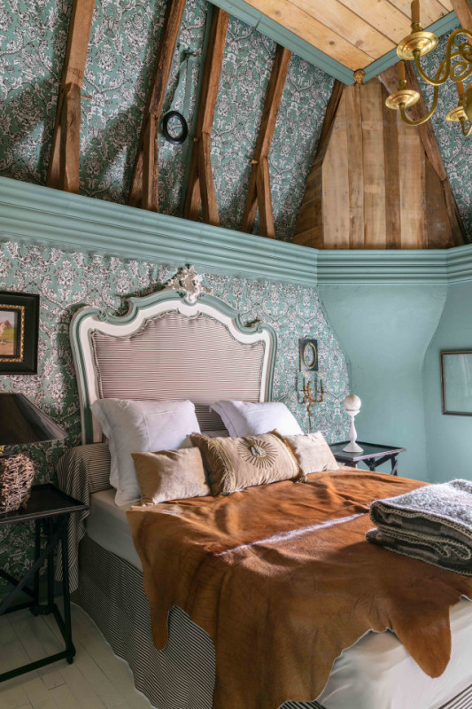 plush74 historic french chcteau in auge 48