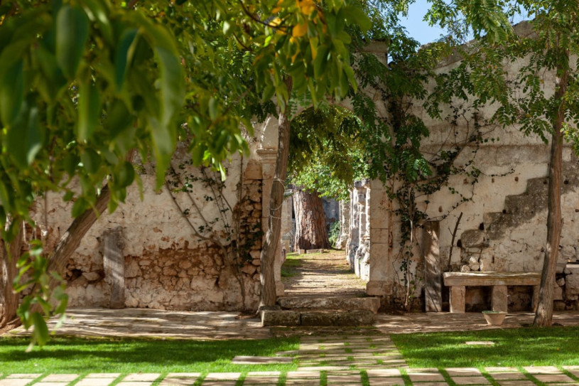 plush74 historic masseria in puglia 25