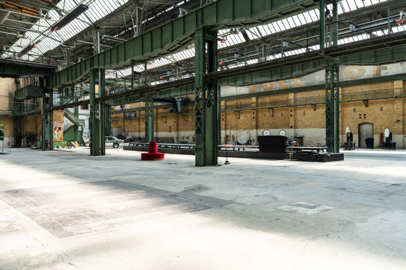 plush74 history hall berlin 56