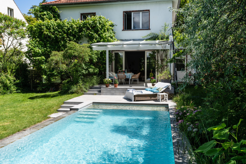 plush74 casa con piscina 48