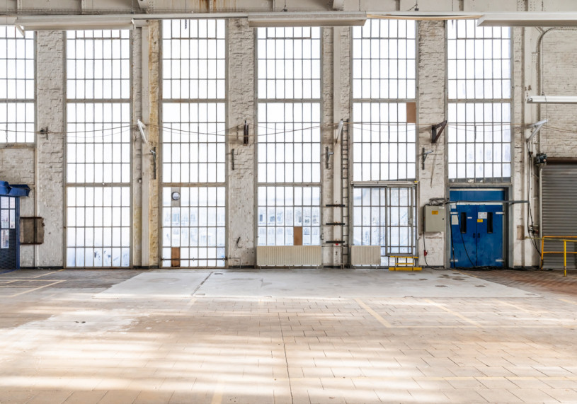 plush74 industrial charm west 32