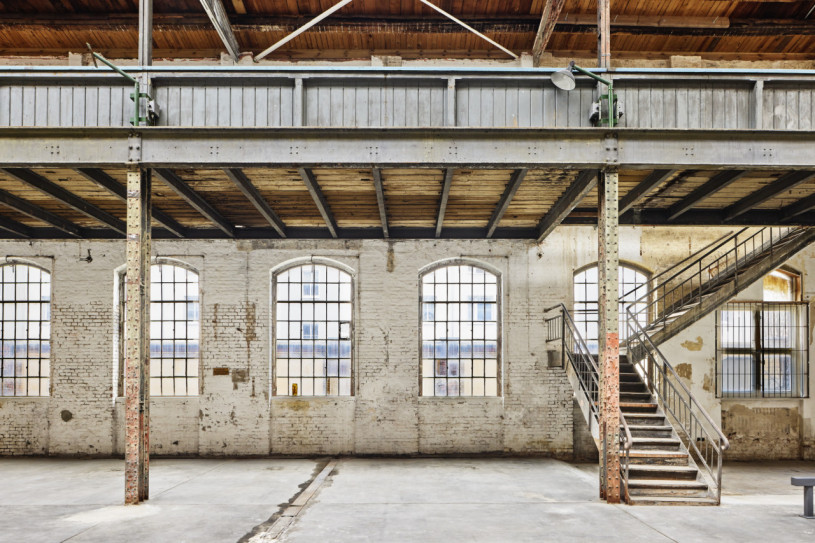 plush74 industrial complex in berlin 1(1)