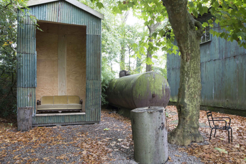 plush74 industrial counter shelter 58