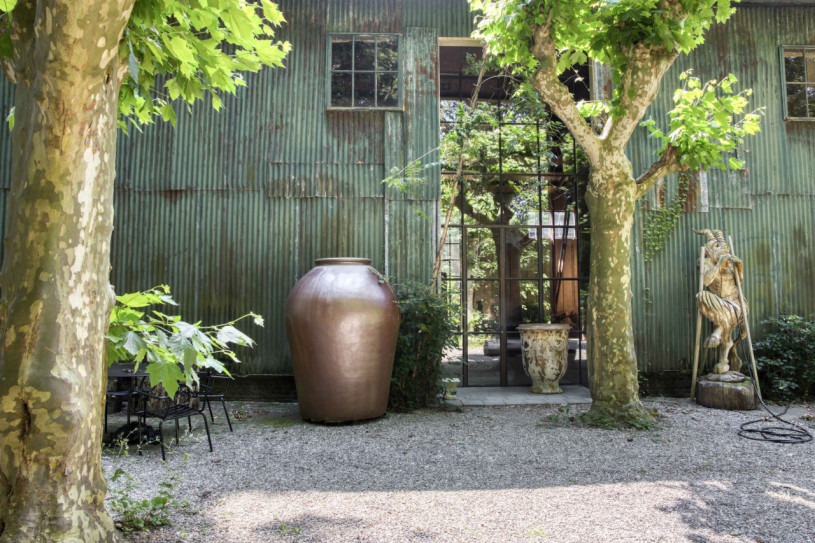 plush74 industrial counter shelter 63