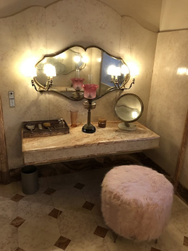 pluche74 italië apulië locatie huren film foto historisch palazzo 17